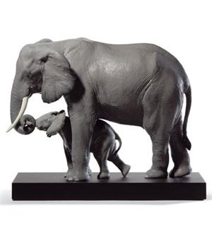 Lladro - Leading the way - 01008694